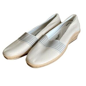 Grasshoppers Women Cream Canvas Clipper Slip On Shoes Comfort Cushion Size 7-1/2